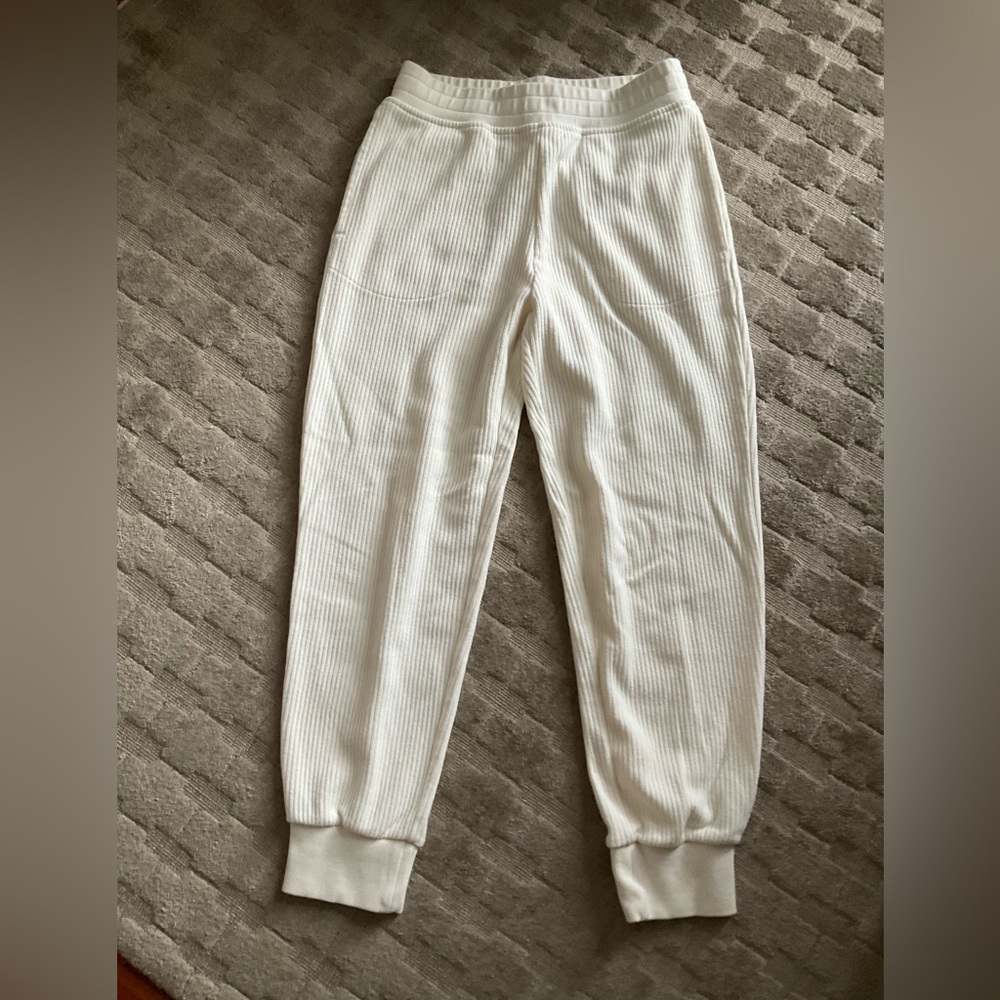 Varley Cream Ribbed Jogger Pants small